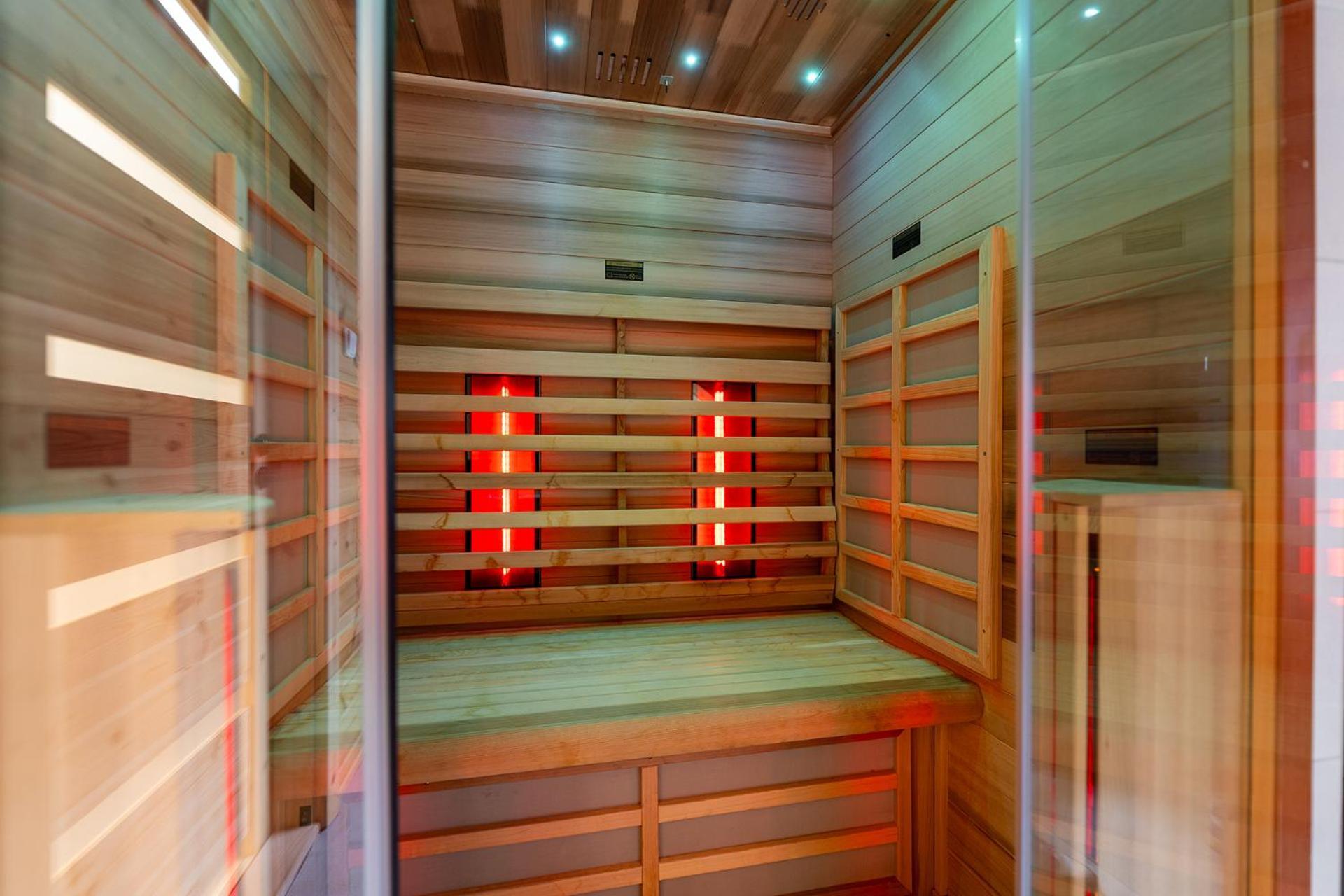 Wellness Pension Koliba Komorní Lhotka Exterior foto