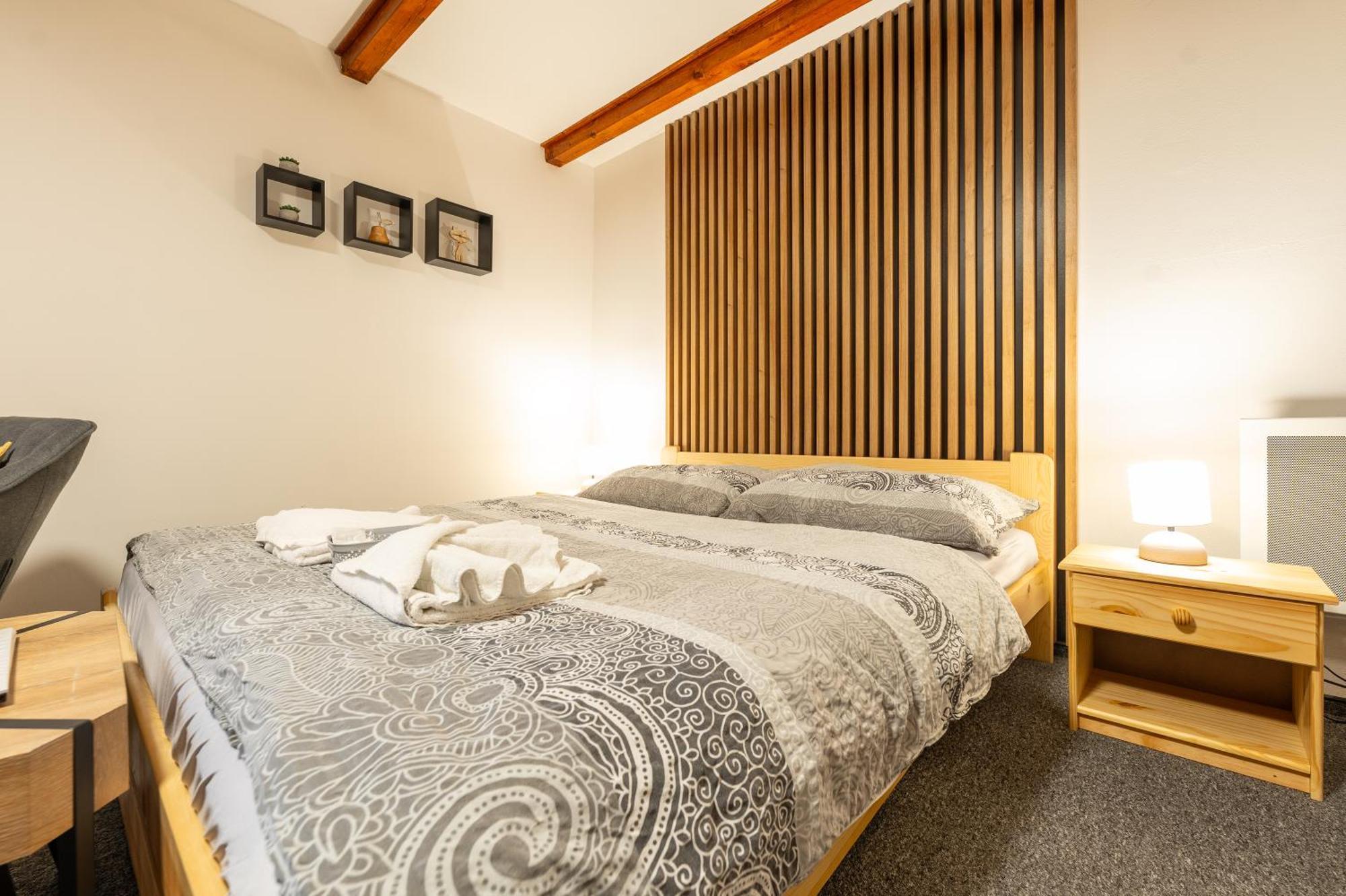Wellness Pension Koliba Komorní Lhotka Zimmer foto