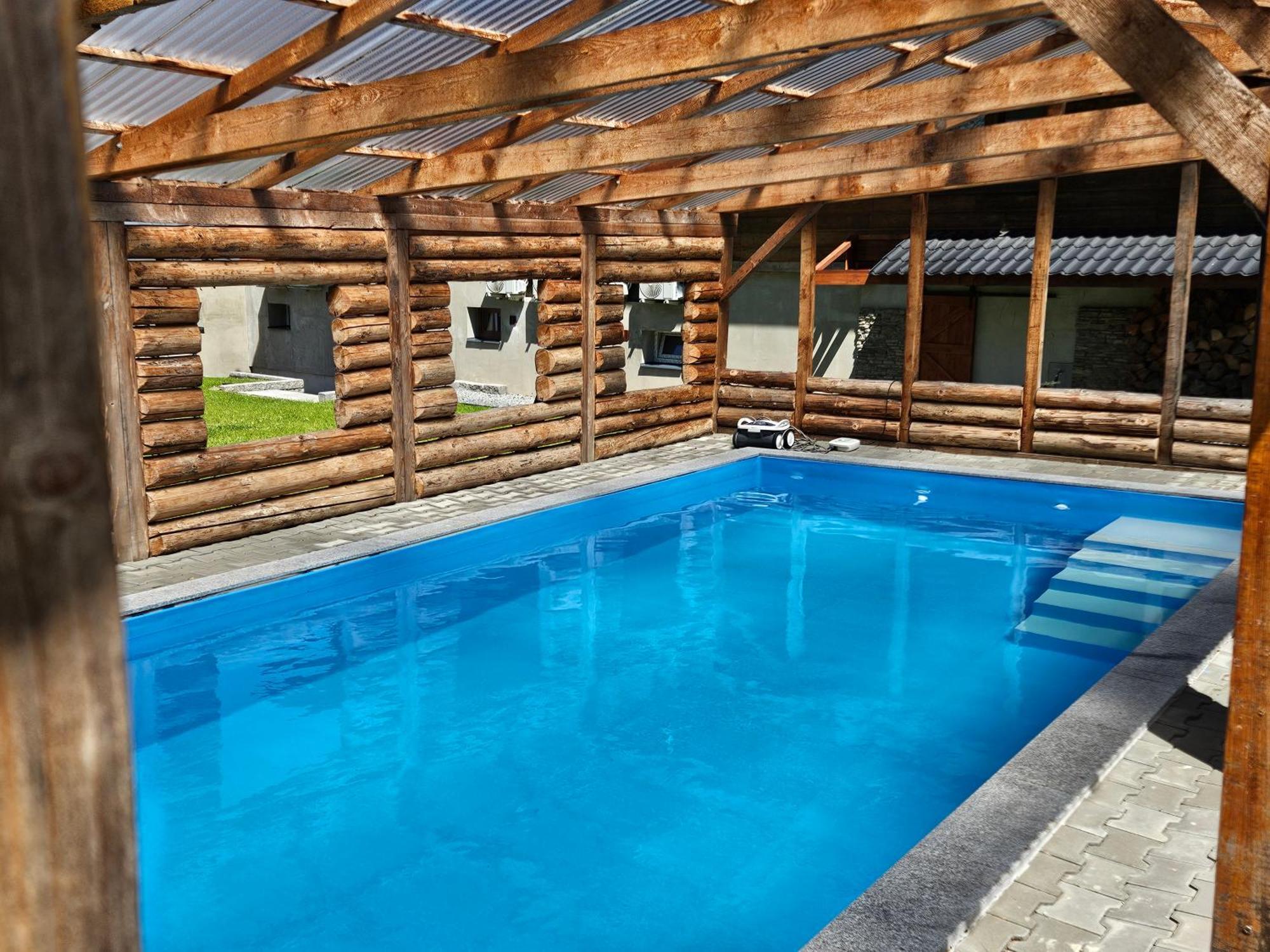 Wellness Pension Koliba Komorní Lhotka Exterior foto